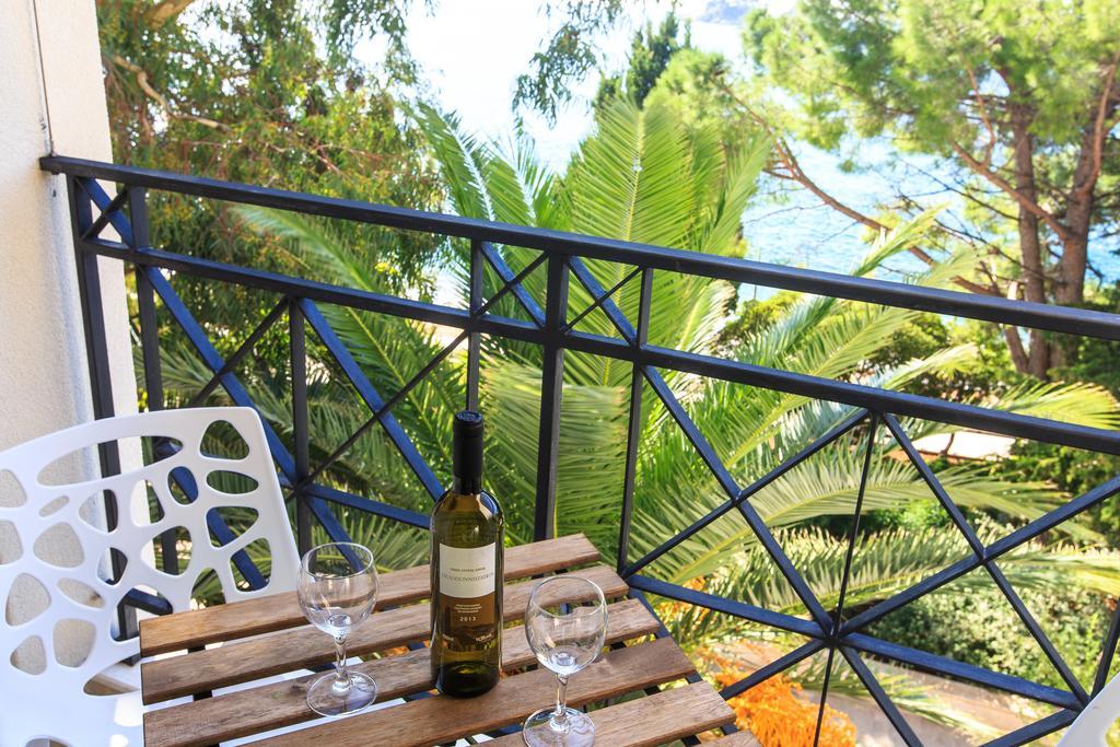 De Lux Apartments Petrovac Kültér fotó
